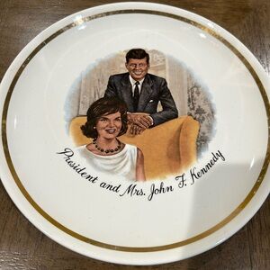 Vintage Plate, GC, 9" President and Mrs John F Kennedy